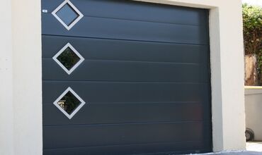 Portes de garage &agrave;&nbsp;VILLEMOMBLE